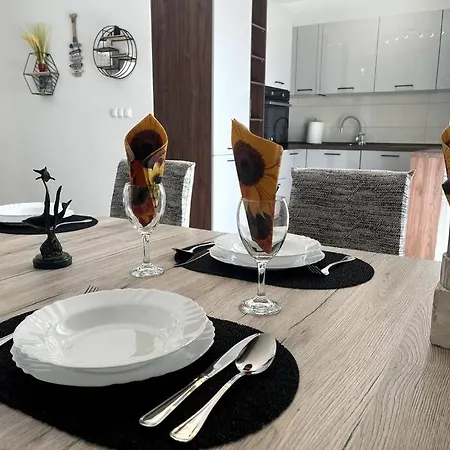 Lamare Apartman